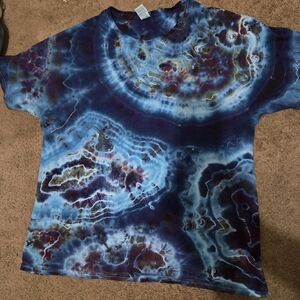 Geode tie dye